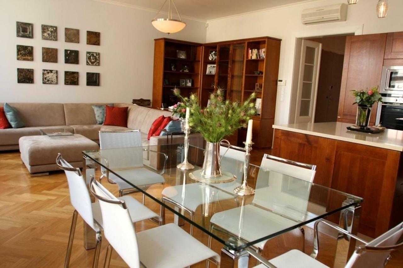 Apartamento Spacious Elegance In The Heart Of Old Town